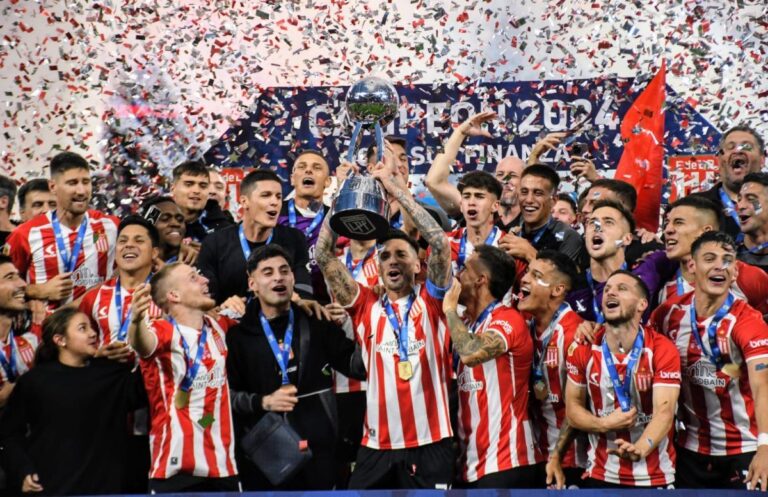 Estudiantes de La Plata campeón de la Copa de la Liga 2024