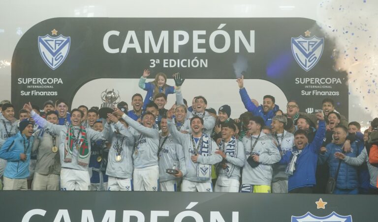 Vélez campeón de la Supercopa Internacional 2024